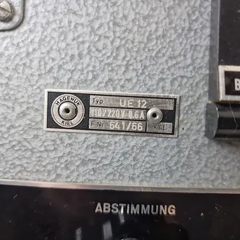 Récepteur de com à couverture générale superhétérodyne à double conversion 57/71 13