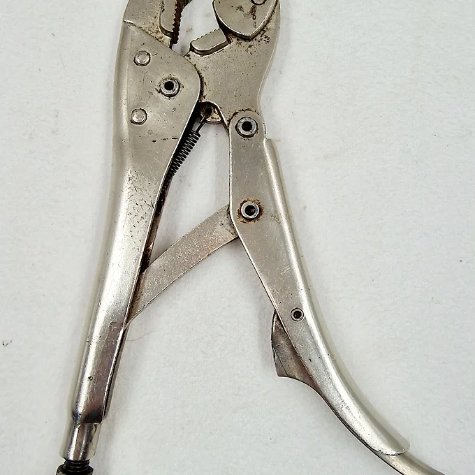 Pince Etau Bloque Grip 7